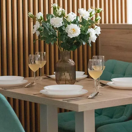 Baltic Waves Luxury With Parking, & Gym By Renters Prestige *